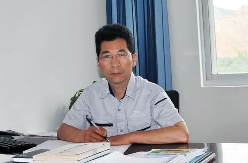 现代理人事主管职位,明天第一次给员工开会,应