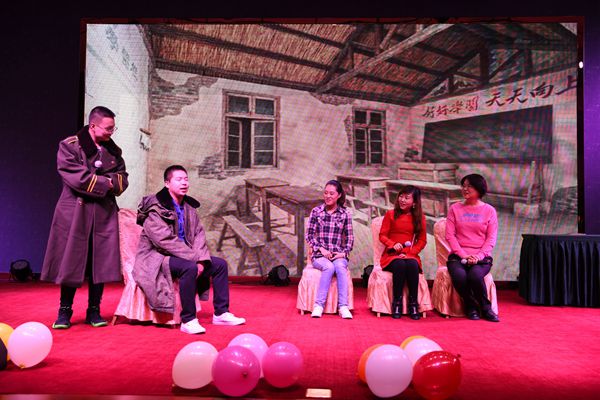 什么歌燕舞四字成语_四字成语书法作品图片(3)
